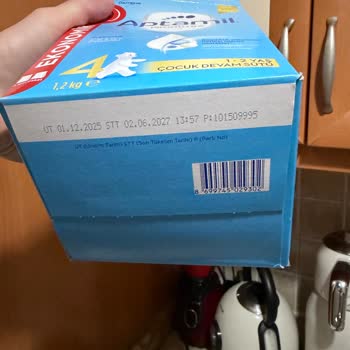 Aptamil Bebek Sütünde Canlı Böcek Tespiti Ve Sağlık Riski