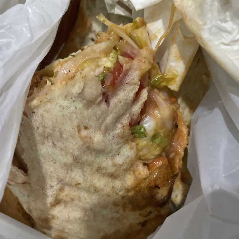Migros Yemek'te 2 Saat Gecikmeli Ve Yanlış Malzemeli Döner Siparişi