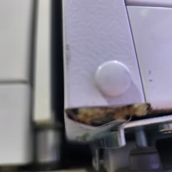 Altus Buzdolabında Teslim Anında Oluşan Hasar Ve Servisin Sorumluluk Reddi