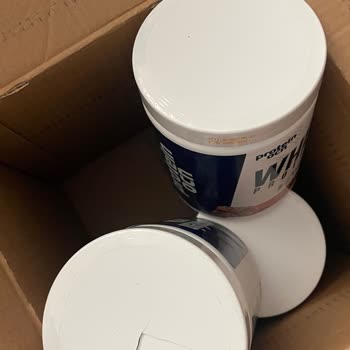 Kırık Kapaklı Protein Tozlarıyla Sağlık Riski Ve Mağduriyet