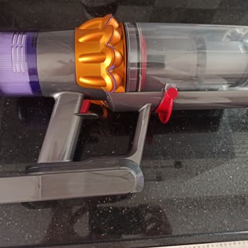 Media Markt'ta Ek Garantili Dyson Süpürge Tamir Edilmedi Ve Yanıltıcı Servis Raporu