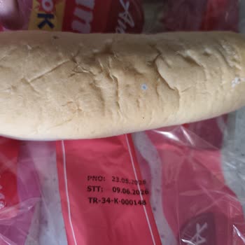 SKT Dolmadan Bozuk Gıda Ürünleri Satışı Ve Raf Kontrolü Eksikliği
