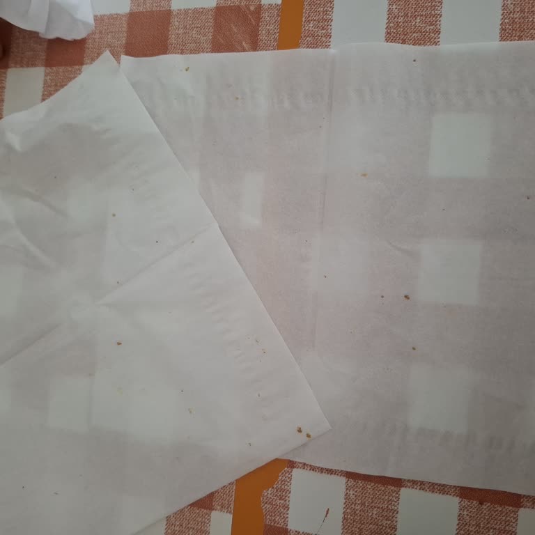 Mendillerde Renkli Lekeler Ve Sağlık Endişesi