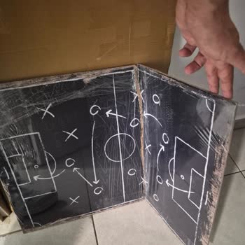 Kırık MDF Tablo, Satıcı Ve Hepsiburada'dan Cevap Yok
