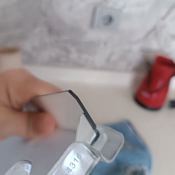 Kırık Kapaklı Derin Dondurucu Teslimi Ve Parça Temin Edilememesi