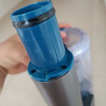 Düşük Çekim Gücü Ve Kısa Şarj Süresiyle Philips 8000 Süpürge Ayıplı