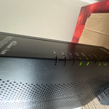 İnternet Ve TV Bağlantısı Sürekli Kesiliyor, Modem Değişimi Ve Etkin Çözüm Talebi