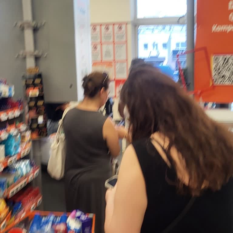 Migros Ortakent Şubesinde Tek Kasa Çalışıyor Müşteriler Uzun Süre Bekliyor