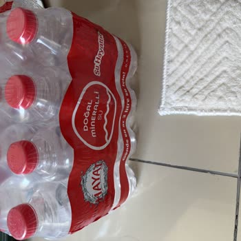 Getir Siparişimde Dondurma Erimiş, Su Markası Yanlış Ve Kurye Ürünleri Kapıya Fırlattı