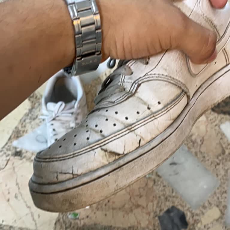 Derisi Soyulan Nike Court Vision Ayakkabımın Ayıplı Olması Nedeniyle Değişim Talebi