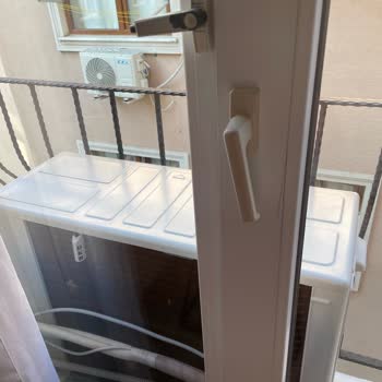 Arçelik Split Klimada İç Ünitenin Ezik Olması Ve Değişim Talebi