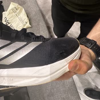 Adidas Koşu Ayakkabısının Filelerinde Aşırı Yırtılma Ve Kabarma, Değişim Talebi