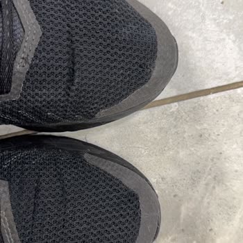 Nike Ayakkabısında Kısa Sürede Yırtılma Ve Kalite Sorunu