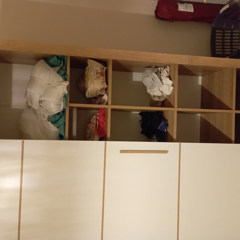 Kırık Gardırop Ve Çizik Şifonyer Değişimi Gecikti, İade Ve Tazminat Talebi