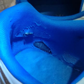 Kısa Sürede Deforme Olan Puma Ayakkabısı İçin Yapay Zeka Red Kararı Ve Değişim Talebi