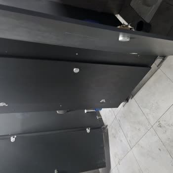Otomattan Alınan 20 TL Ücretine Kapı Açılmaması Ve Yetkili Yokluğu