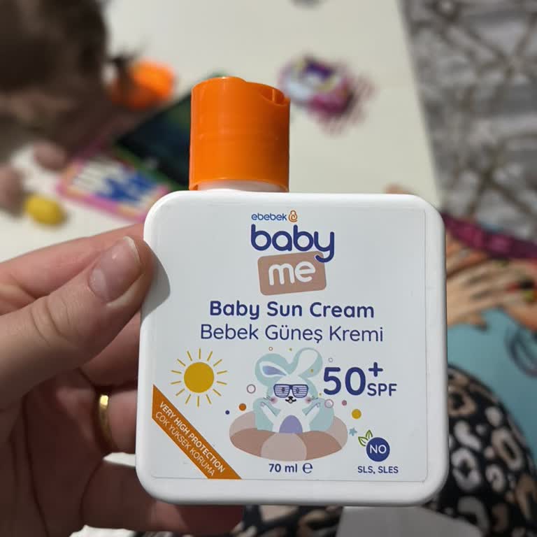 Ebebek Mağazasında Son Kullanma Tarihi Geçmiş Güneş Kremi Satışı