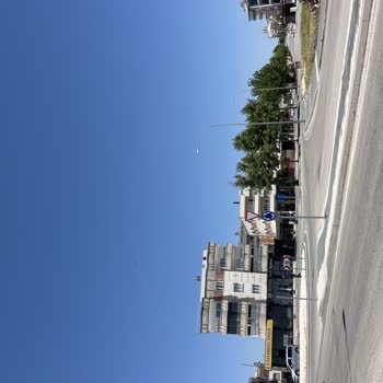 Nizip Selimiye Cami Durağında Dolmuş Gecikmeleri Vatandaşları Mağdur Ediyor