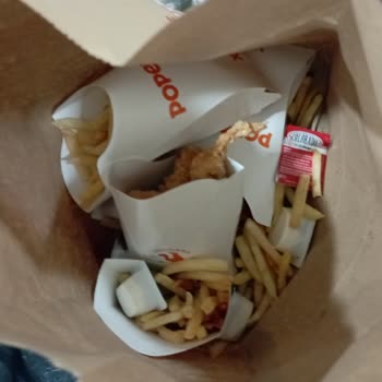 Eksik Burger Ve Cevapsız Müşteri Hizmetleri