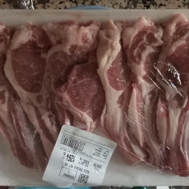 Migros Yanlış ve Bozuk Et Gönderimi, Müşteri Hizmetlerinden Yanıt Gelmedi