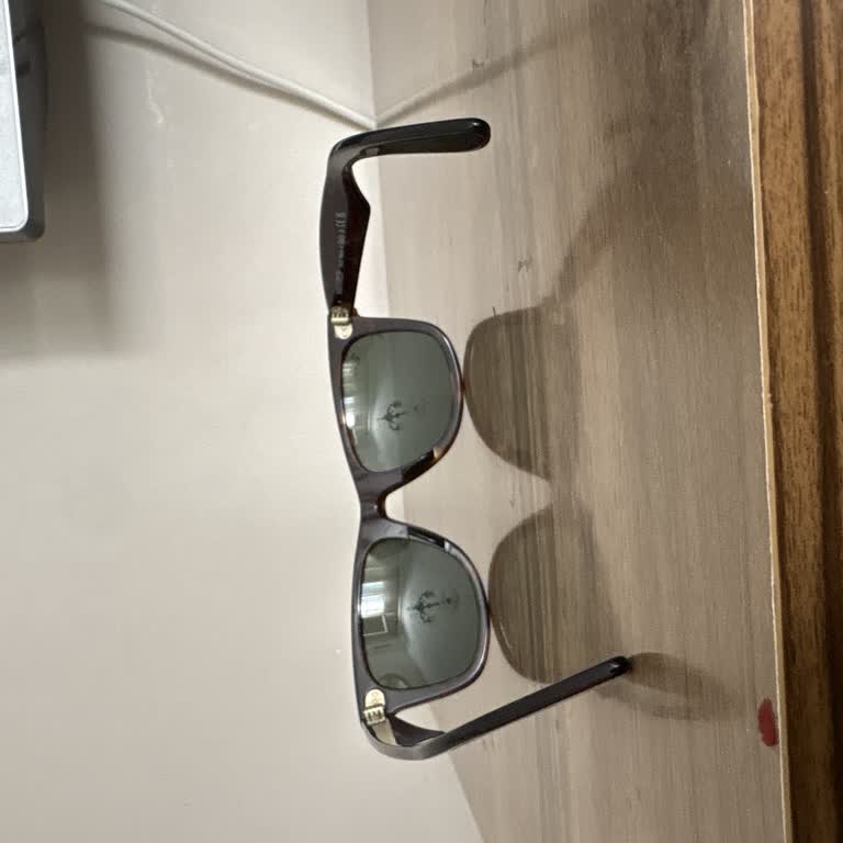Gürel Optik’ten Yamuk Kemik Kısmı Olan Rayban Wayfarer Gözlük İade Talebi