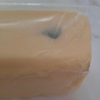 Muğla Makası BİM Şubesinde Küflü Kasar Peyniri