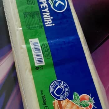 Muğla Makası BİM Şubesinde Küflü Kasar Peyniri