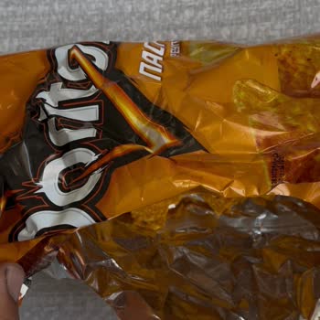 Yanık Ve Kararmış Doritos Peynirli Cips Şikayeti