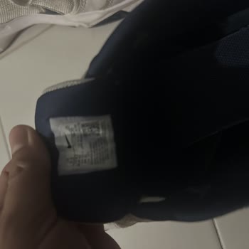 Nike Ayakkabımda Sürekli Ses Ve Patlak Air, Mağaza Çözüm Sunamıyor