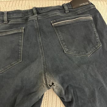 Mavi Jean Pantolonunda Hızlı Aşınma Ve Garanti Sorumluluğu