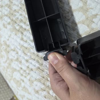 Kumtel Vantilatör Kafası Sallanıyor Ve Ayakları Kırık, Kullanılamaz