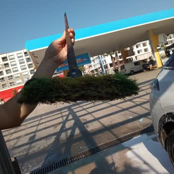 Opet Araç Yıkamada Kullanılan Eski Ve Kirli Fırçalar Müşteri Güvenini Sarsıyor