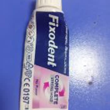 Fixodent Complete Strong Hold Macununun Kum Gibi Olması Ve Yapışmama Sorunu