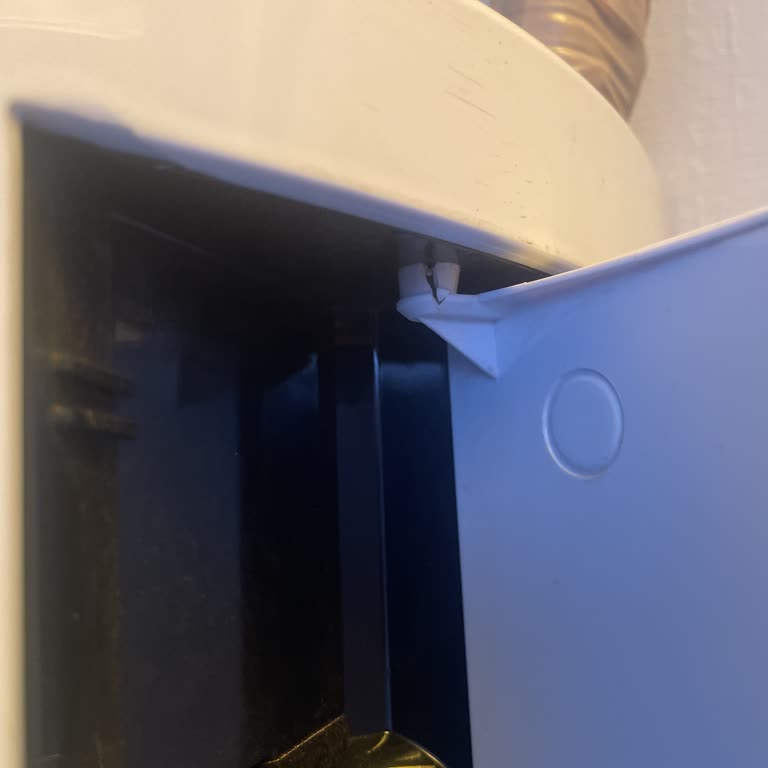 Vestel Klima Kanadı İkinci Kez Çatladı Garanti Kapsamı Dışında