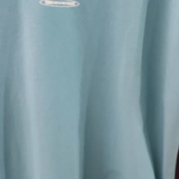 Çocuk Tişörtü Lekeli Ve Parfümlü Geldi, Hijyen Ve Kalite Kontrol Sorunu