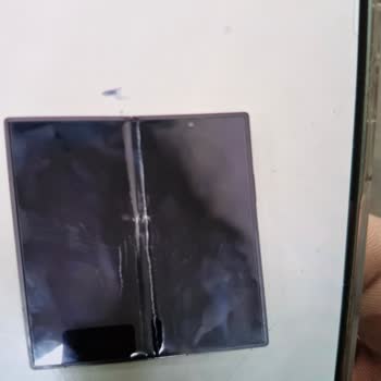 Samsung Z Fold 7 Telefonunun Kasa Ezikliği Nedeniyle Garanti Dışı Kalması Ve Ekran Arızası