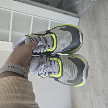 Slazenger Ayakkabıda İlk Kullanımda Deri Soyulması Ve Değişim Talebi