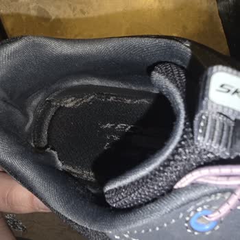 Skechers Dlux Pro Menasha İç Astarında Erken Yırtılma Ve Garanti Reddi
