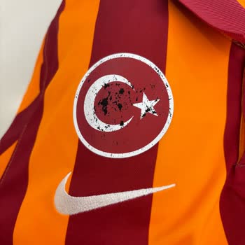 GS Store'dan Alınan Formanın Baskılarının Çözülmesi Ve Müşteri Hizmetlerine Ulaşılamaması