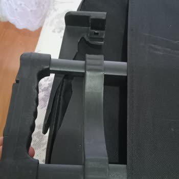 Kırık Valiz Tutamağı Nedeniyle Yeni Valiz Talebi