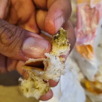 Osmaniye Burger King Şubesinde Küflü Brioche Ekmeği Hijyen Endişesi
