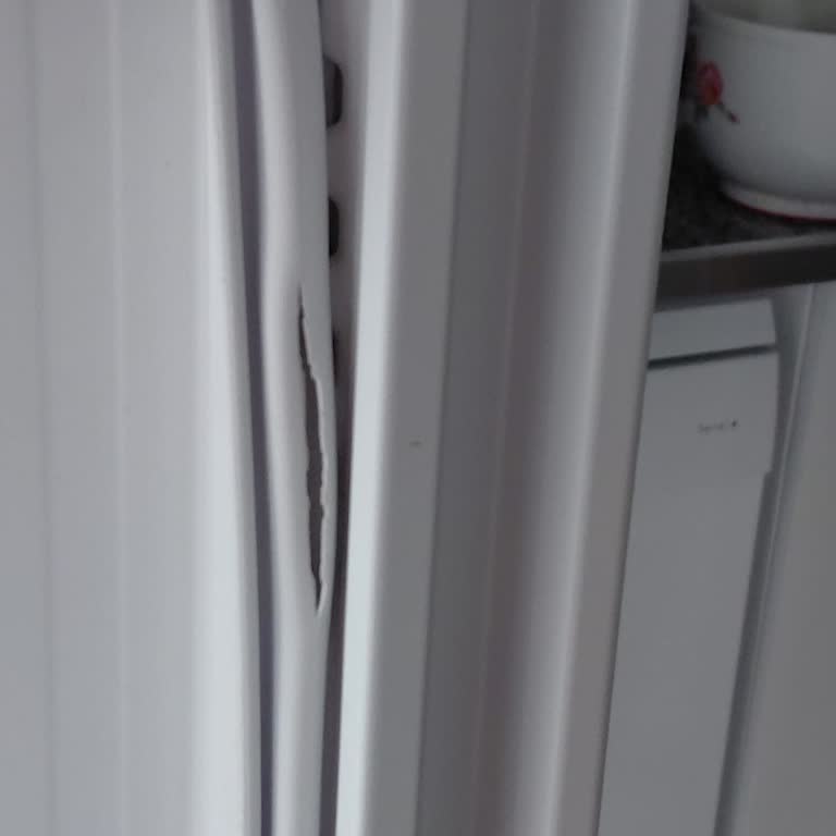 Bosch Buzdolabımın Kapak Lastiği 2 Hafta İçinde Yırtıldı, Garanti Reddi!