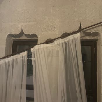 Kaba Personel Ve Temizlik Sorunları Nedeniyle Jolly Tur’a Güven Kaybı