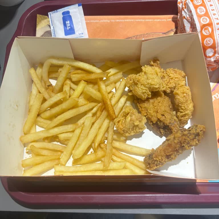 Popeyes Şubesinde Az Porsiyon Ve Sipariş Kaybı