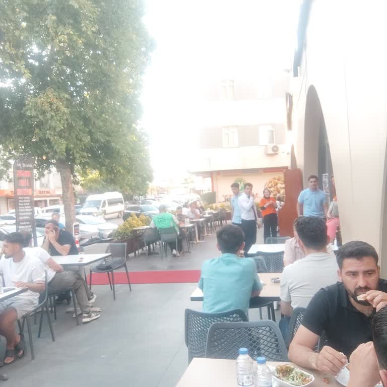 Samandıra Şubesinde 50 Dakika Bekleme Ve Personel İlgisizliği Müşterinin Hayalini Kırdı