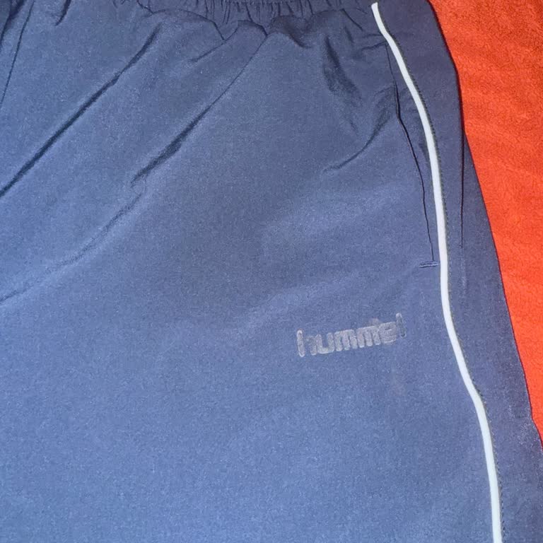 Hummel Eşofman Altında Baskı Kaybı Ve Tekrarlayan Değişimlerde Terzi Masrafı