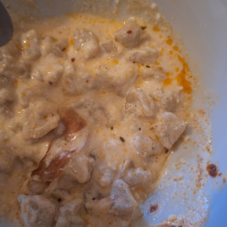 Bendo Dana Kıymalı Mantı İçinde Şüpheli Parça Ve Kalitesiz Dolgu