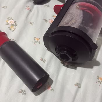 Dyson V16 Süpürge Kendiliğinden Parçalandı Ve Kullanıcı Hatası İddiası
