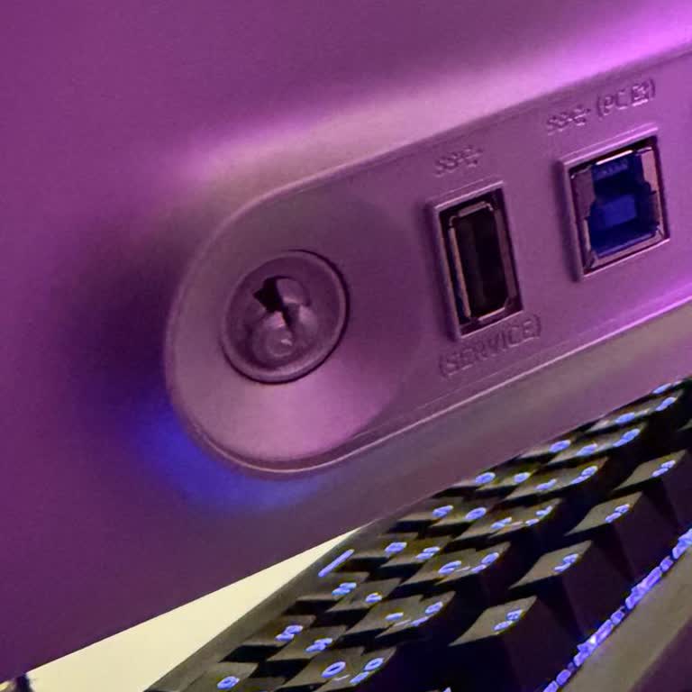 Kumandasız Monitör Ve Kırılan Joystick Nedeniyle Samsung’dan Sorumluluk Reddi