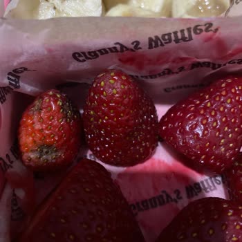 Waffle Siparişinde Çürük Meyve, İade Ve Değişim Talebi Reddedildi
